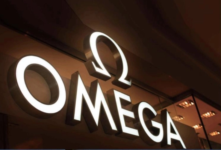 四川广告好色先生TV下载安装的卡布灯箱的日常怎么维护？