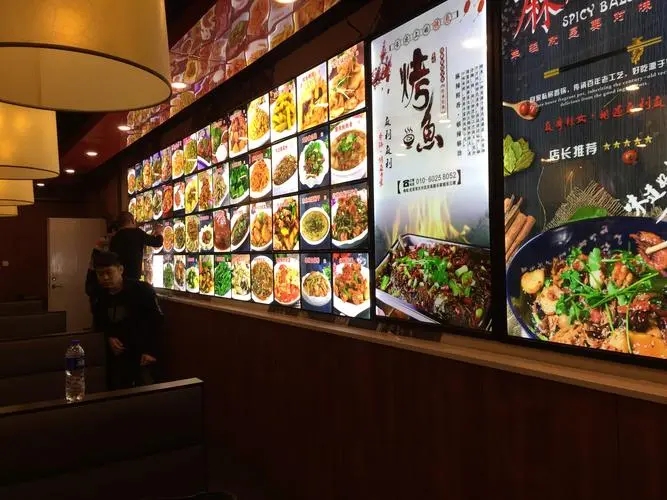 成都广告公司导视牌制作常见的材料有哪些？